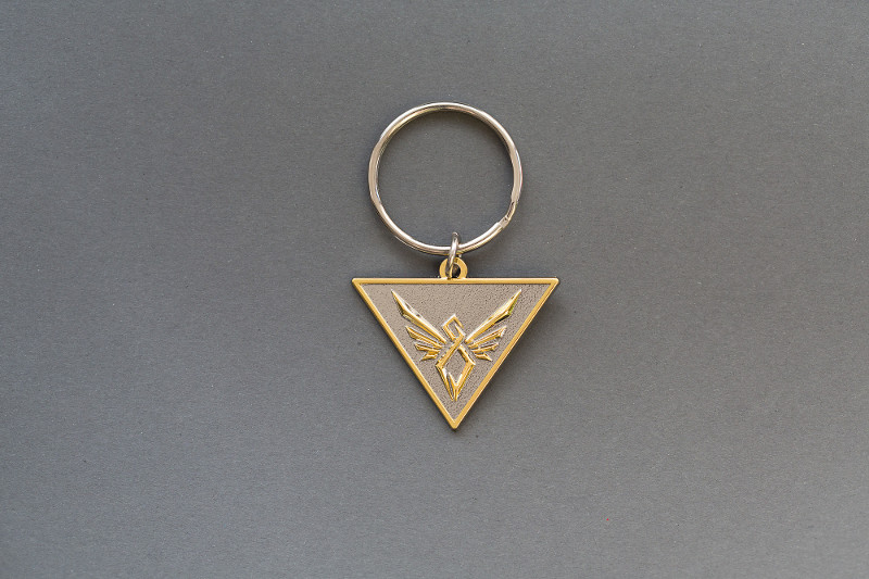 MobiusKeychain_gold_preview.jpg
